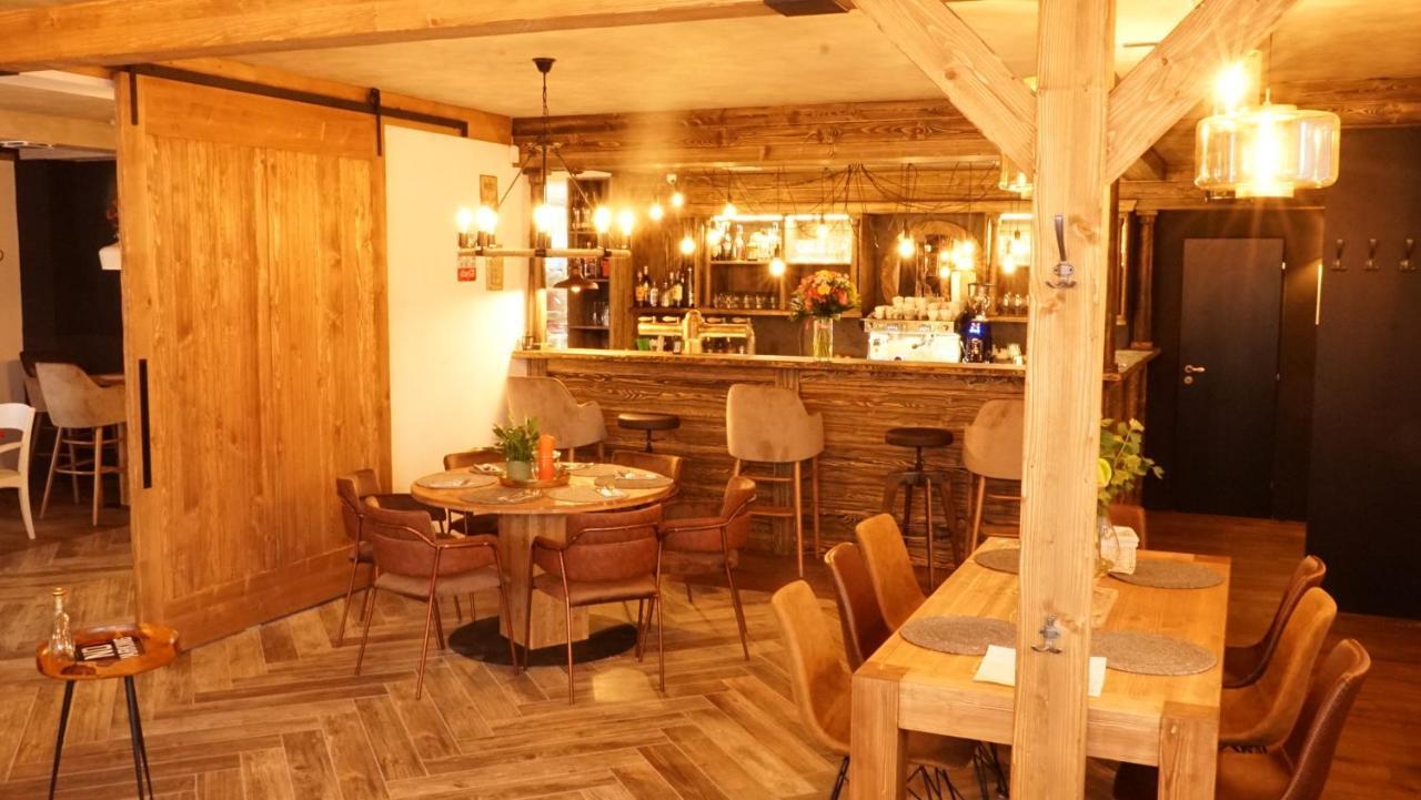 Hotel Mclimon Nový Jičín Eksteriør billede